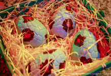 Peanut Butter Filled Critters Eggs for Easter! Peanut Butter Filled Critters Easter Eggs | The Homicidal Homemaker